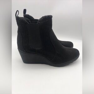 Whitemt Black Ankle Wedge Boot Women’s Size 11